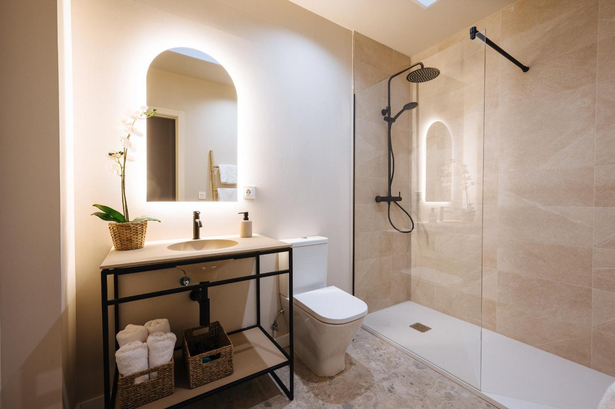 New Hostly Alameda Apartments Σεβίλλη Εξωτερικό φωτογραφία