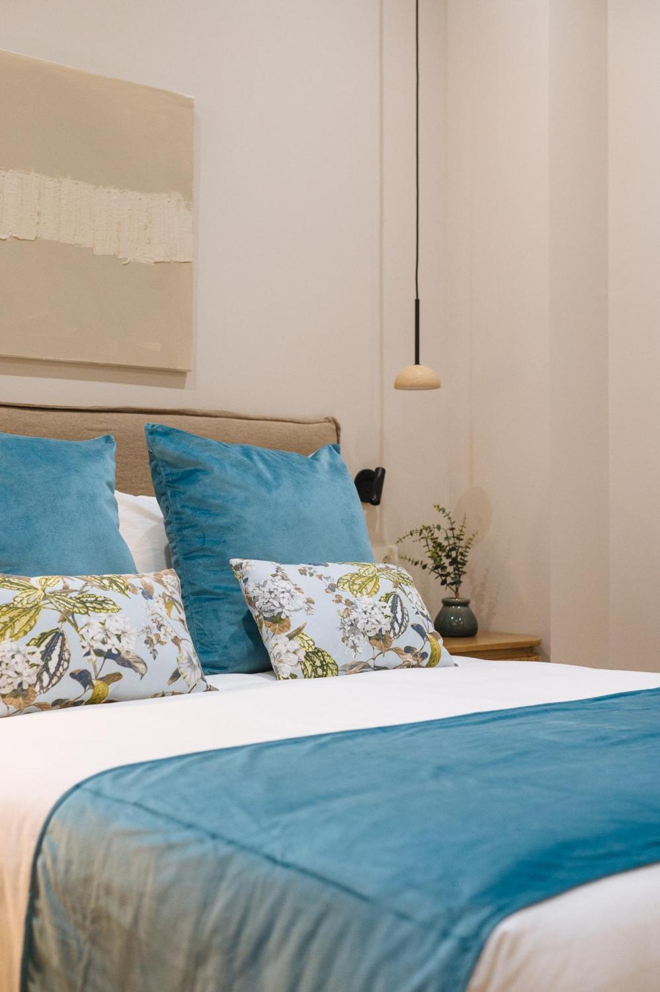 New Hostly Alameda Apartments Σεβίλλη Εξωτερικό φωτογραφία