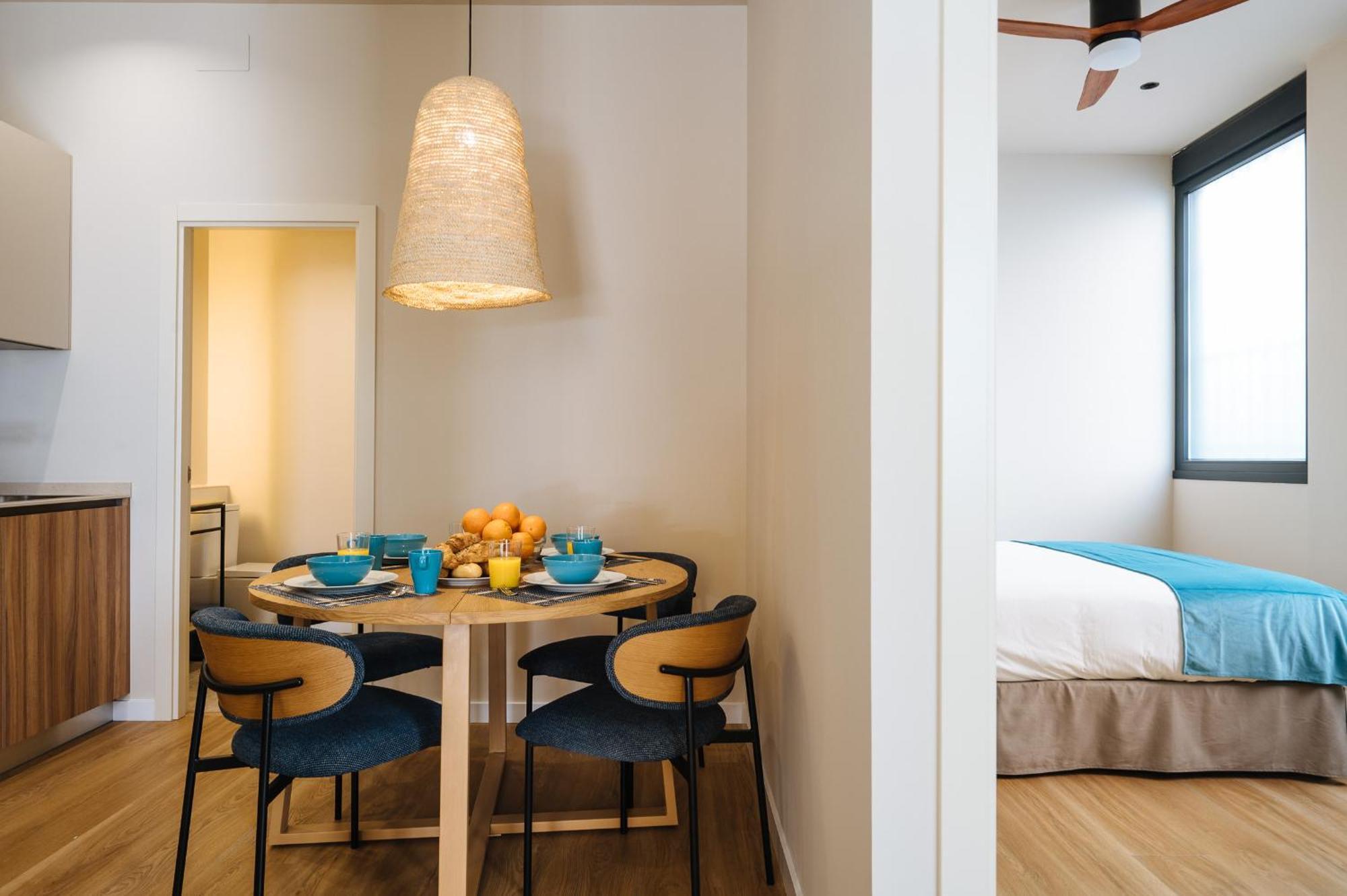 New Hostly Alameda Apartments Σεβίλλη Εξωτερικό φωτογραφία